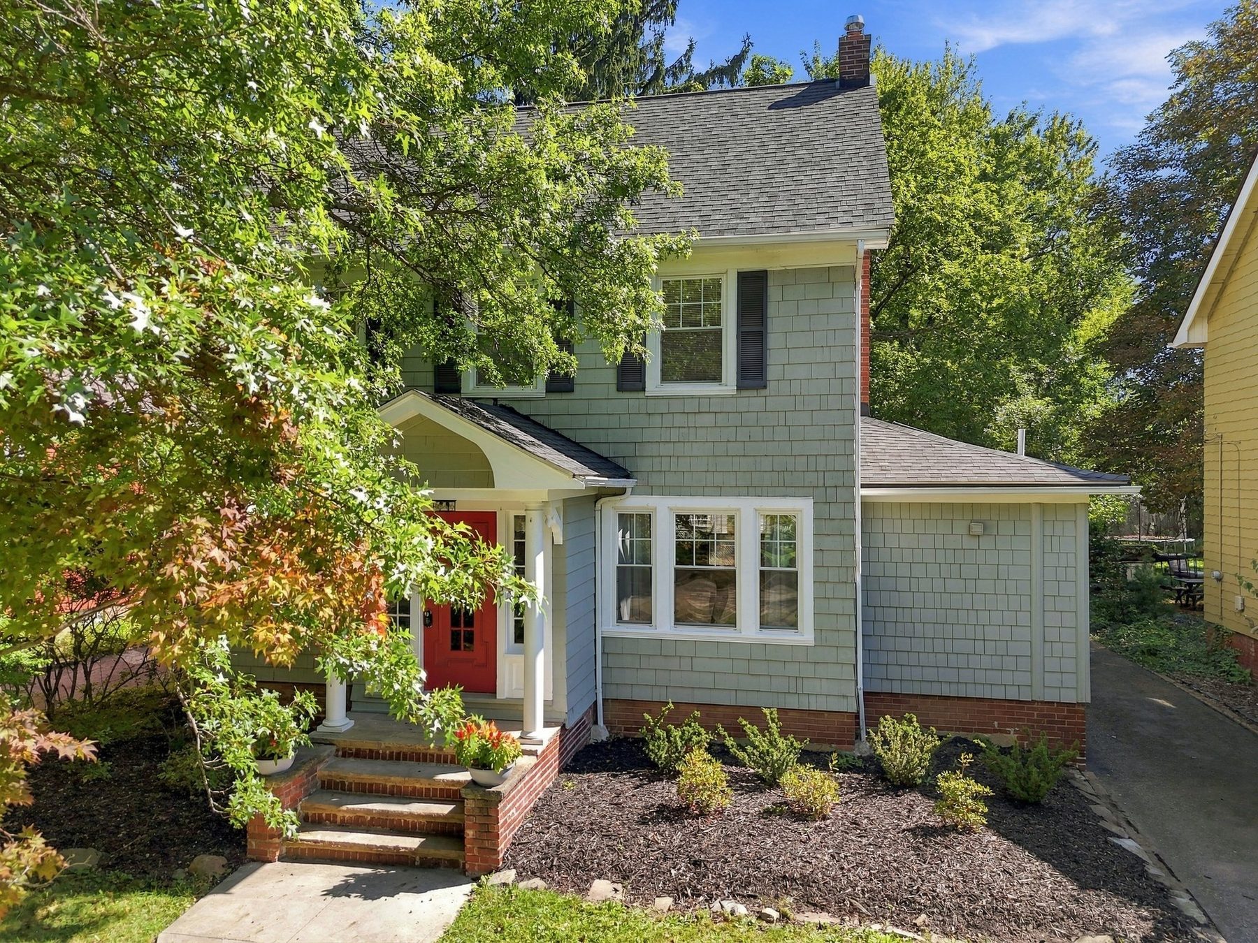 2603 Princeton, Cleveland Heights, OH, 44118 — Contingent
