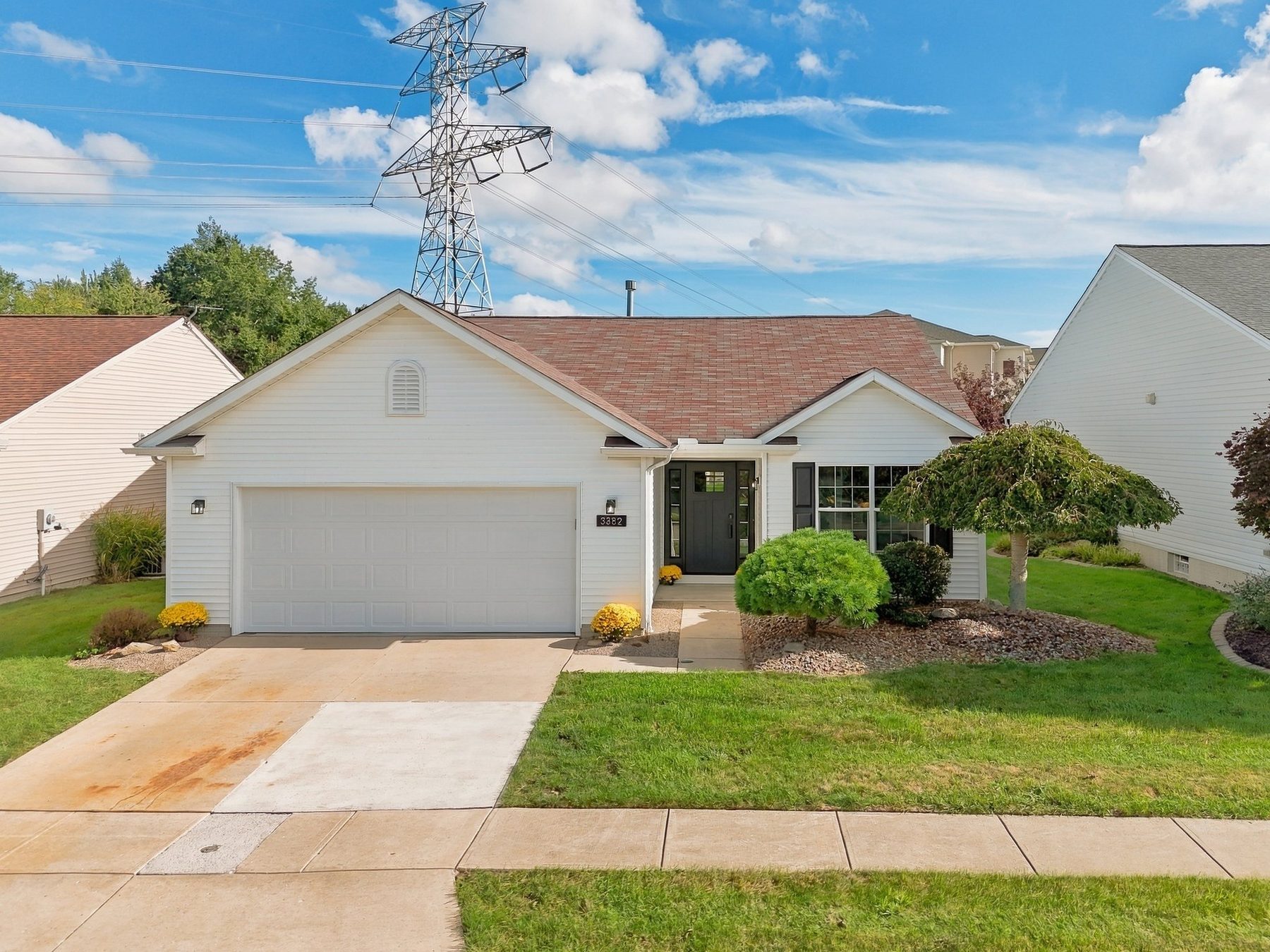 3382 Coopers Trail, Lorain, OH 44053, USA — For Sale
