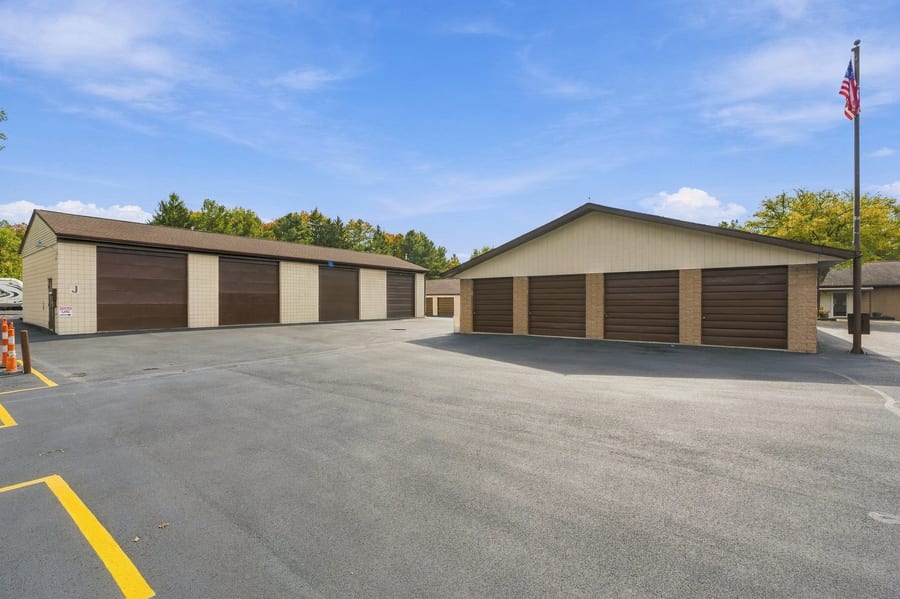 4381 Hudson Drive — photo 8 of 62