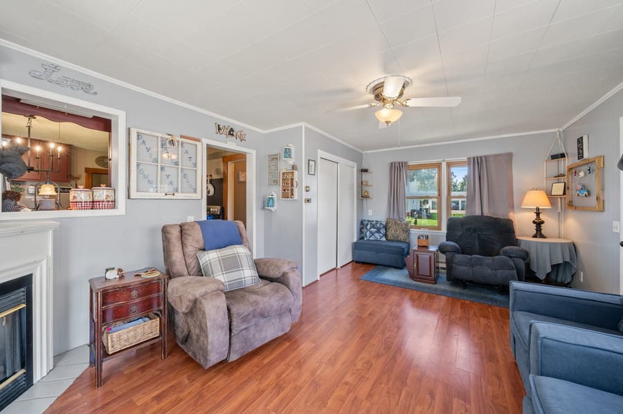 3051 Perrydale St NW — photo 18 of 42