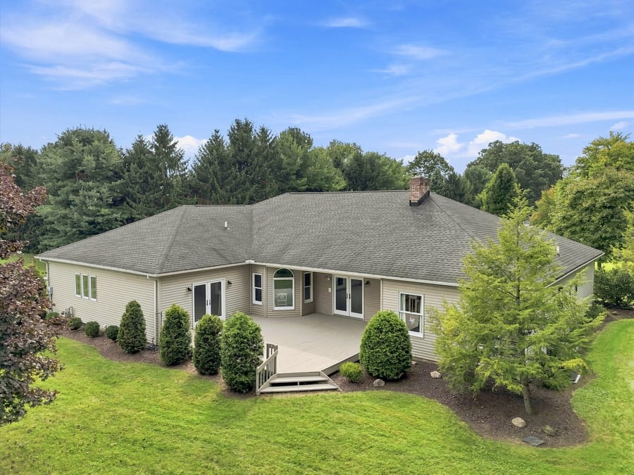 812 Prospect Ave S, Hartville, OH 44632, USA — photo 44 of 49