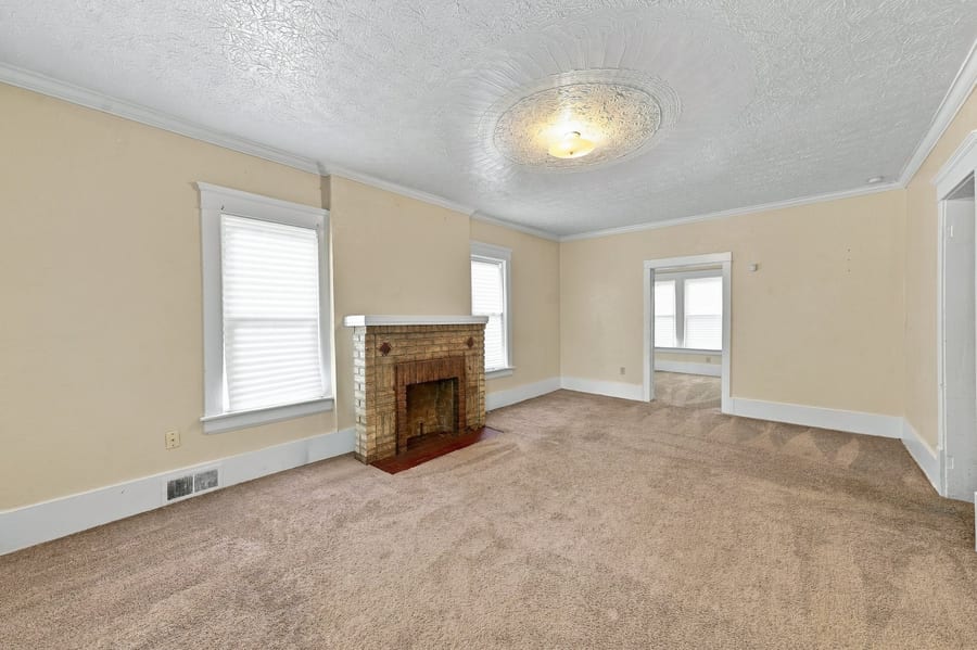 723 Copley Rd, Akron, OH 44320 — photo 5 of 34