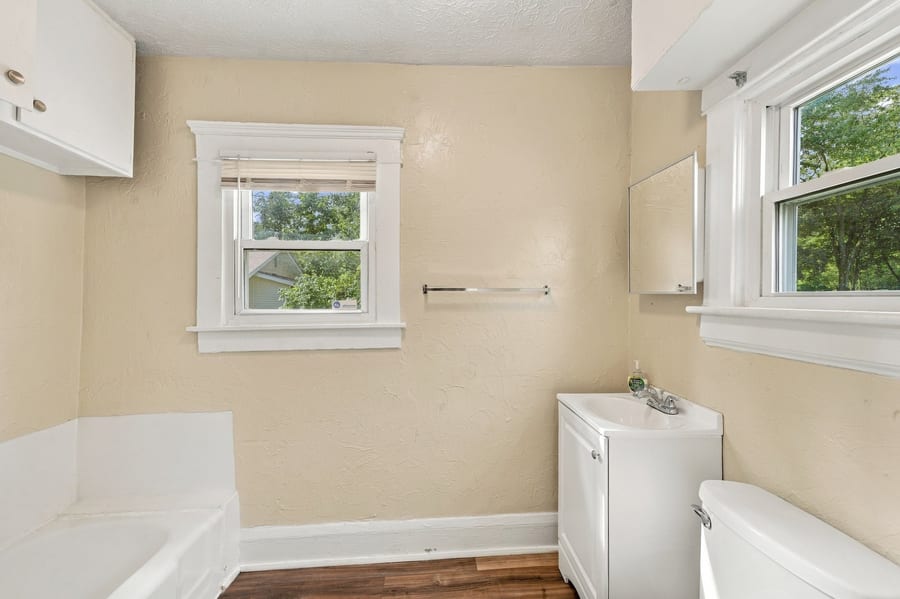 723 Copley Rd, Akron, OH 44320 — photo 17 of 34
