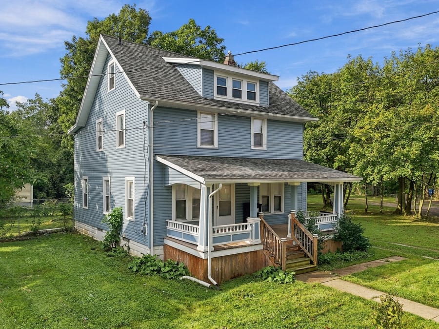 723 Copley Rd, Akron, OH 44320 — photo 3 of 34