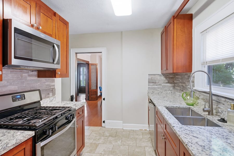 2603 Princeton, Cleveland Heights, OH, 44118 — photo 16 of 38
