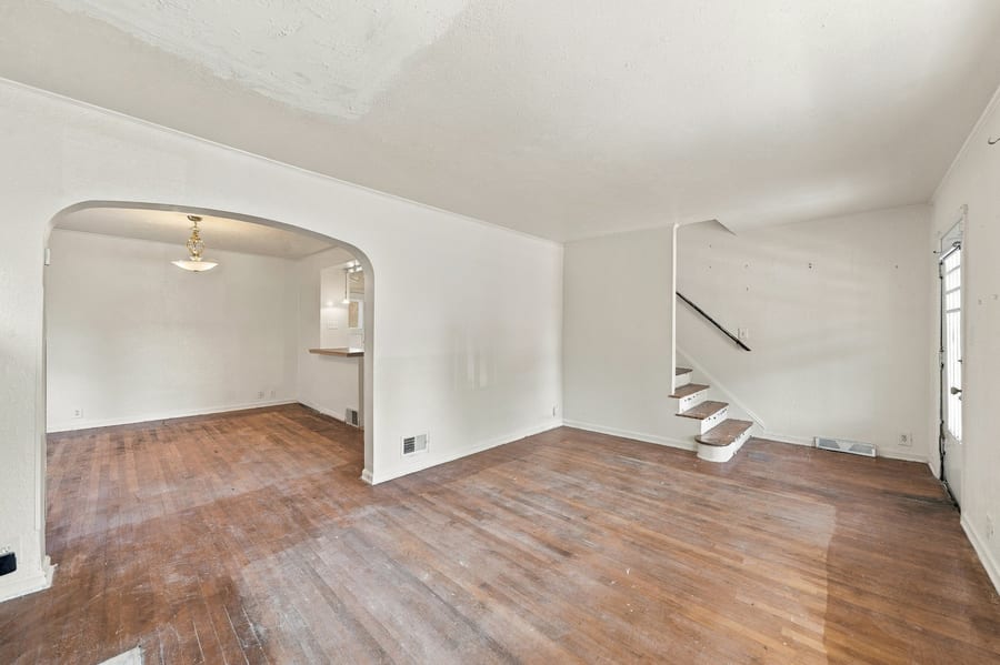 4018 Gifford Avenue — photo 8 of 27