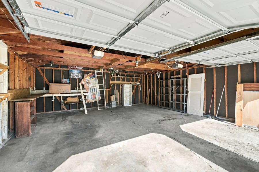 4018 Gifford Avenue — photo 20 of 27