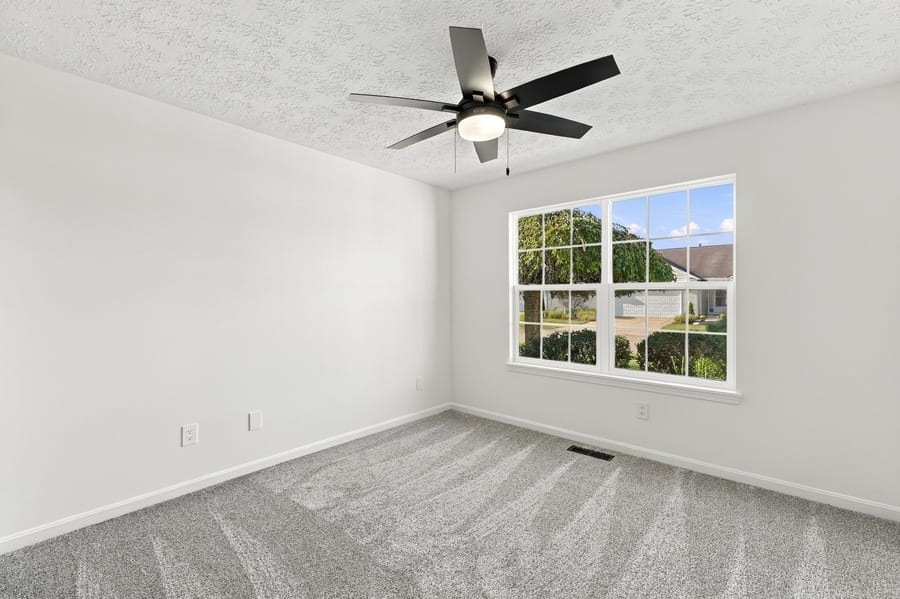 3382 Coopers Trail, Lorain, OH 44053, USA — photo 17 of 28