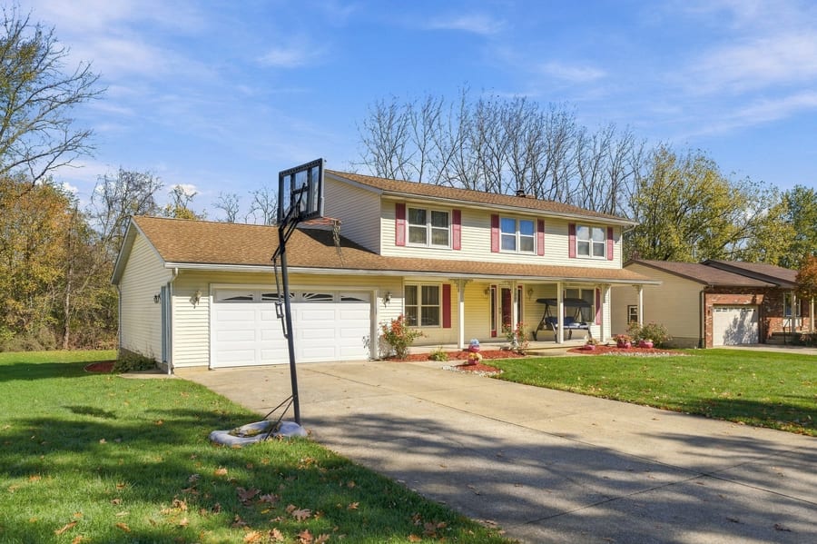 2299 Inas Drive — photo 3 of 46