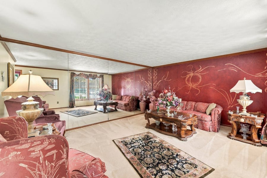 2299 Inas Drive — photo 5 of 46