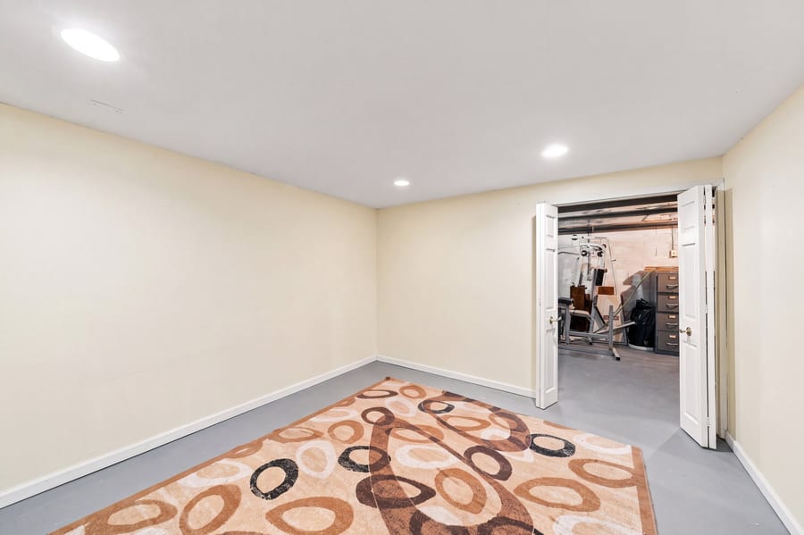 2299 Inas Drive — photo 31 of 46