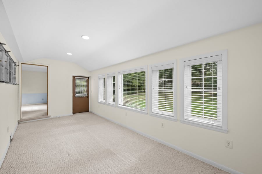 16236 Northvale Boulevard — photo 15 of 44