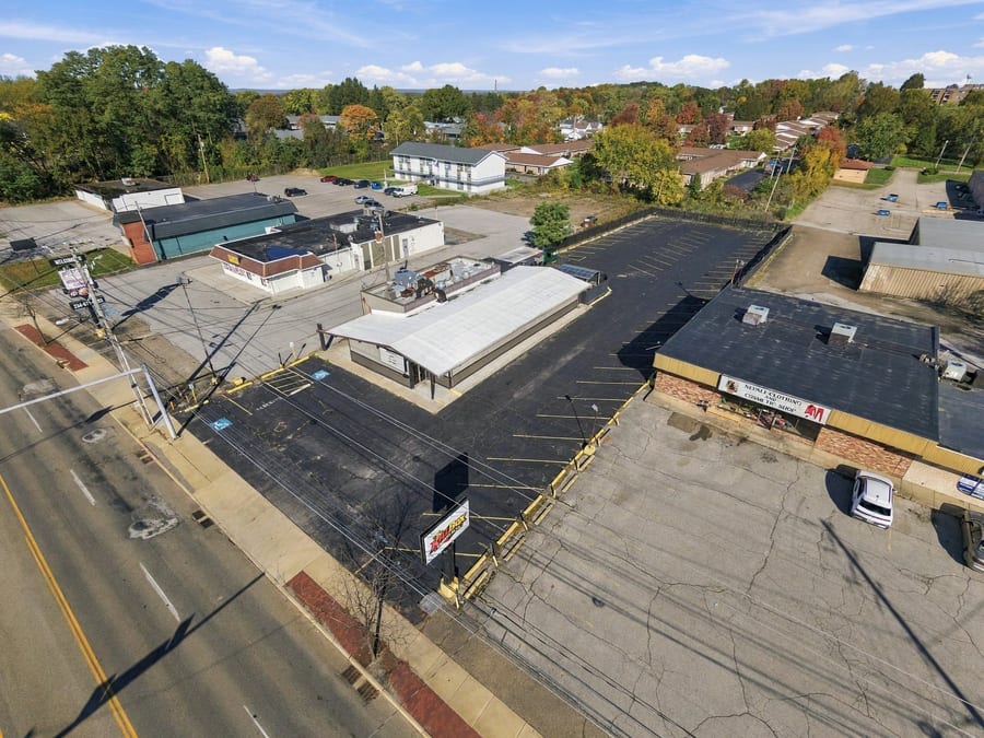 1305 East Tallmadge Avenue — photo 5 of 29