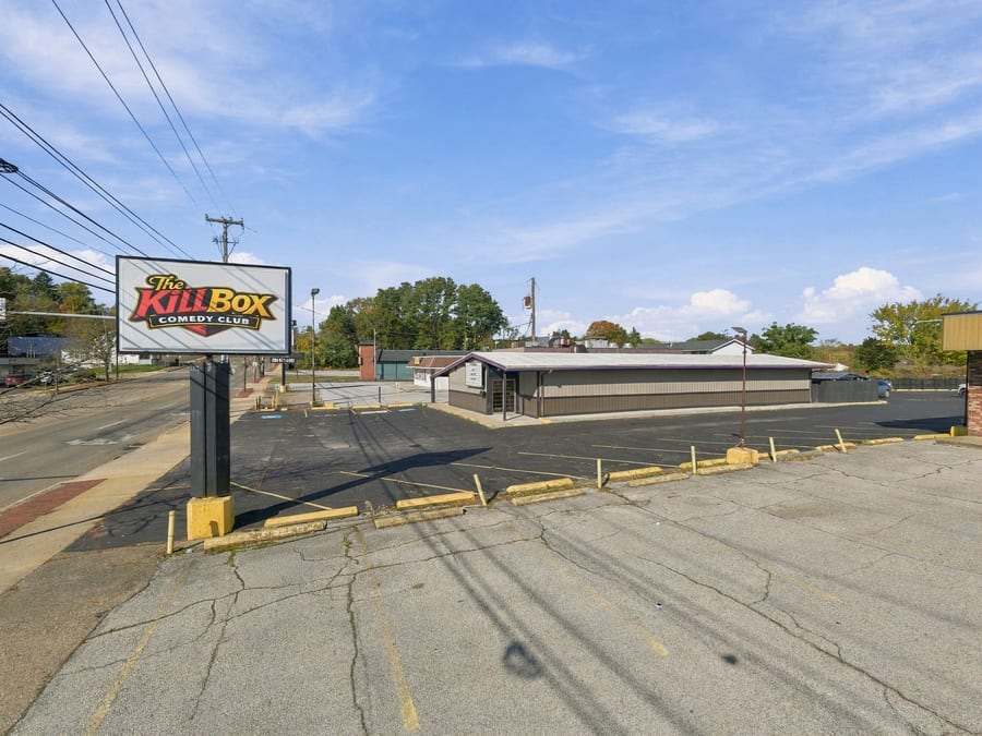 1305 East Tallmadge Avenue — photo 4 of 29