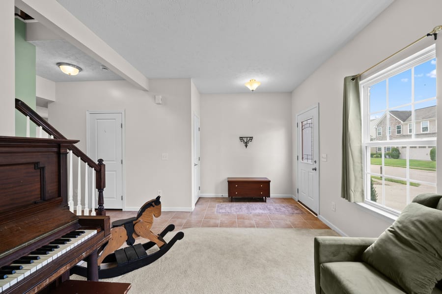 9167 Stonegate Circle, North Ridgeville, OH 44039 — photo 6 of 37