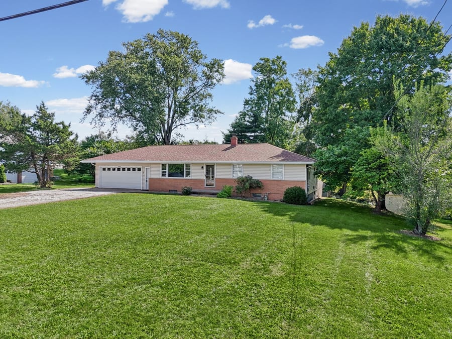 1264 Everbright Dr, Uniontown, OH 44685, USA — photo 3 of 34