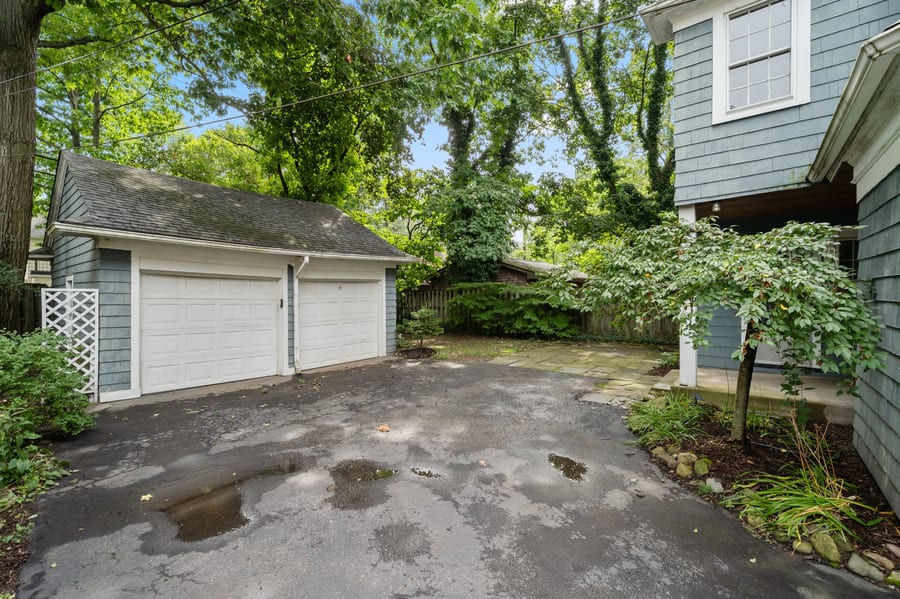 3319 Kenmore Rd — photo 48 of 51