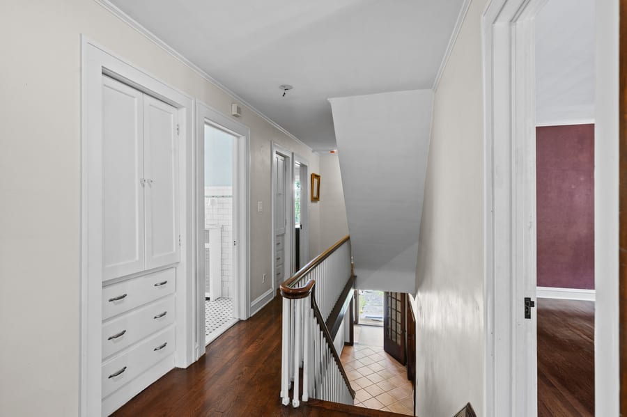 3319 Kenmore Rd — photo 38 of 51