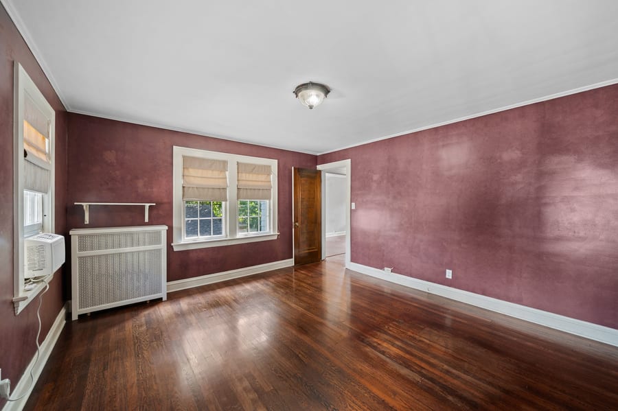 3319 Kenmore Rd — photo 37 of 51