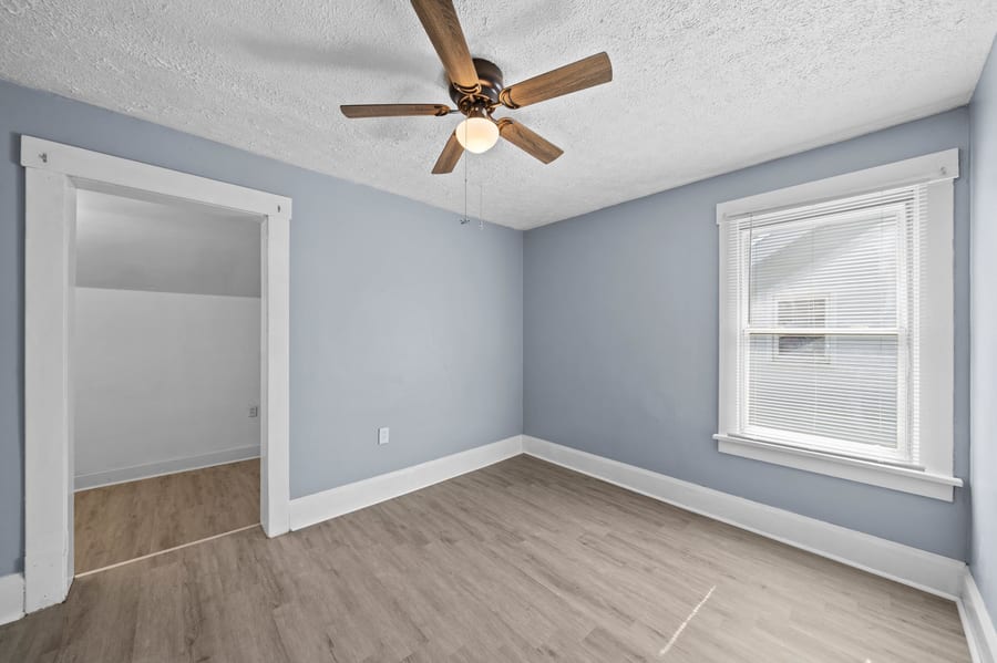 160 Claremont Avenue Northwest — photo 17 of 36