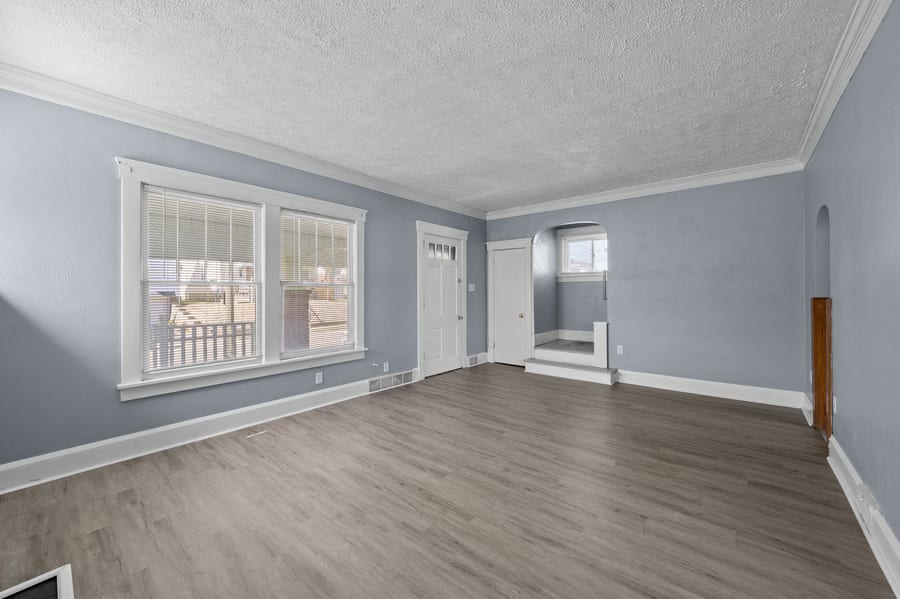 160 Claremont Avenue Northwest — photo 6 of 36