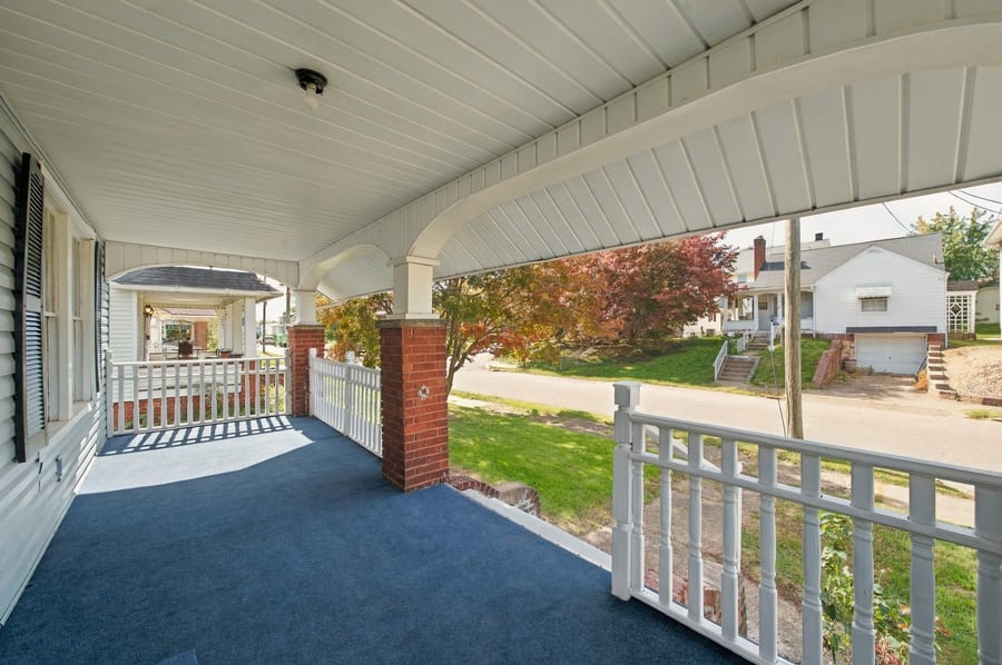160 Claremont Avenue Northwest — photo 3 of 36