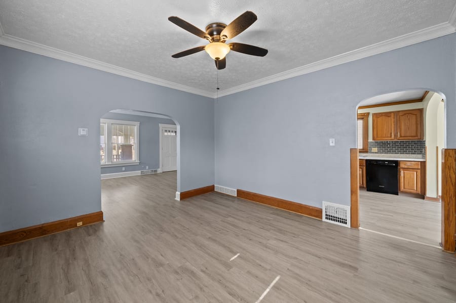 160 Claremont Avenue Northwest — photo 9 of 36