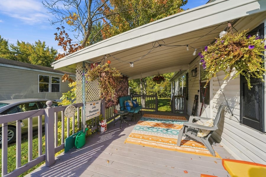 1525 Lancelot Street — photo 3 of 28